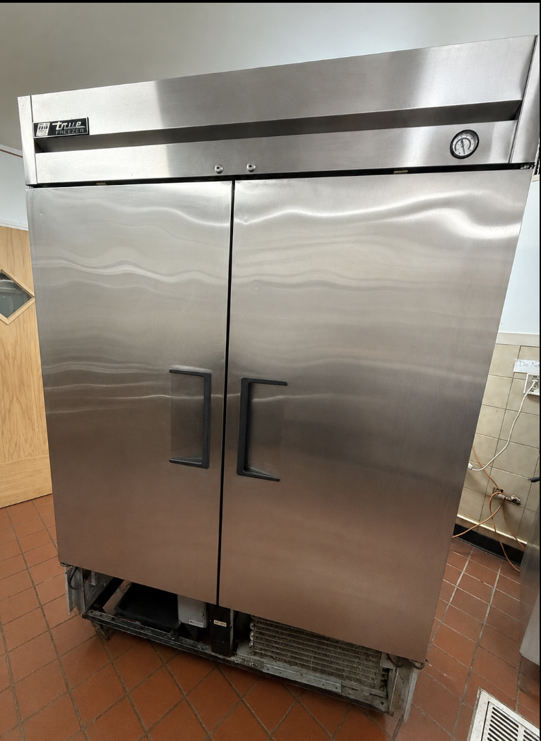 True TS-49F 55" Stainless Steel Door Reach-In Refrigerator — photo 1